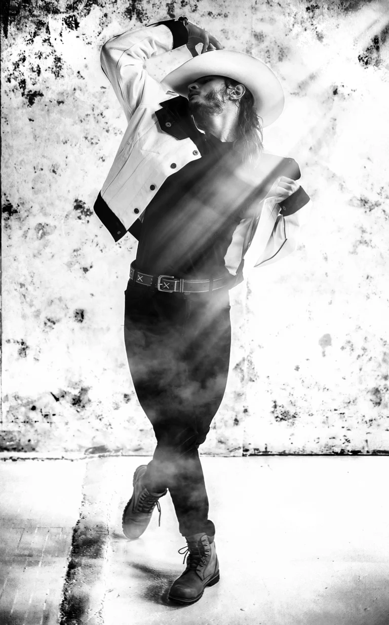 CTM08330 VFX B&W